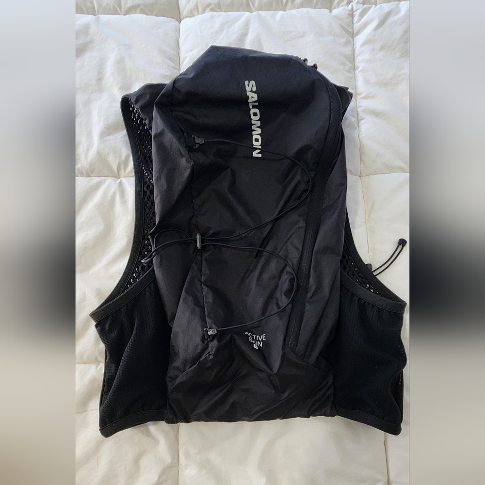 Salomon Active Skin 8 - Size Medium, Unisex
